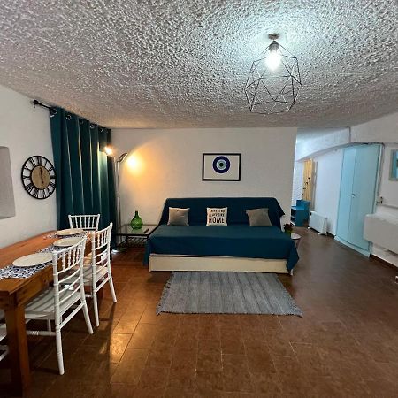 Ciel Apartment, 5 Minutes Walk From Ipsos Beach! Екстериор снимка